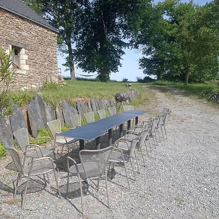 Gite Oust Au Lit Saint-Vincent-sur-Oust Exterior photo