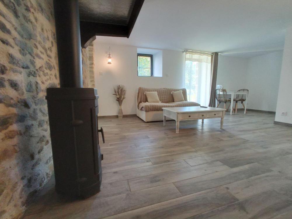 Gite Oust Au Lit Saint-Vincent-sur-Oust Exterior photo